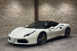 フェラーリ488GTB
