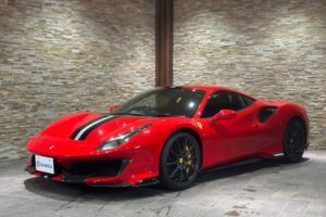 フェラーリ488ピスタ