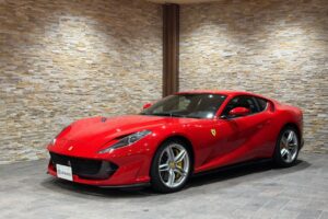 フェラーリ812スーパーファスト